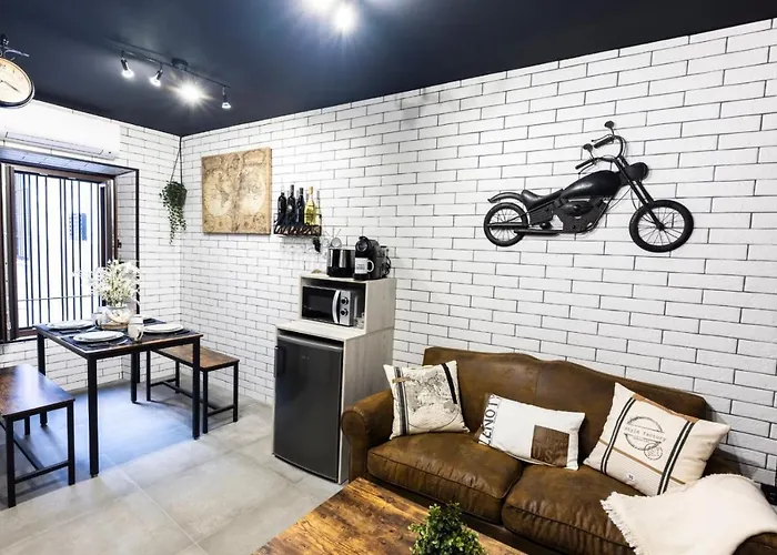 Turisticos Majma Caces